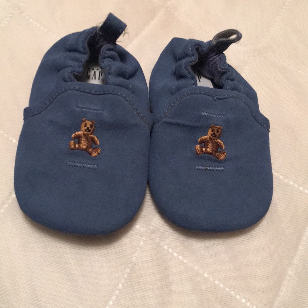 “Baby GAP” Blue baby shoes. size 0